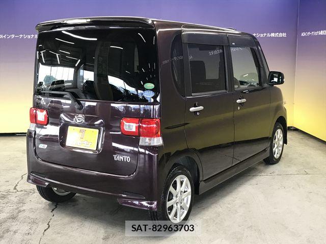 Daihatsu TANTO 2013-05 7021743-6
