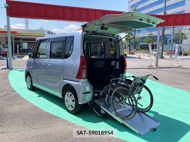 Daihatsu TANTO 2021-04 7021737-1