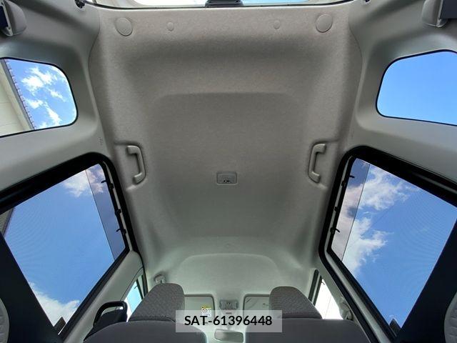 Daihatsu TANTO 2021-05 7061016-18