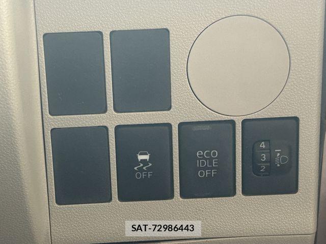 Daihatsu TANTO 2015-10 7061017-25