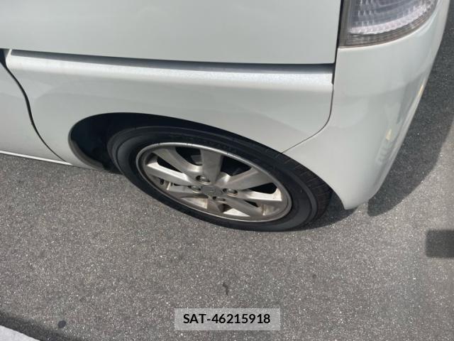 Daihatsu TANTO 2010-01 7061026-8