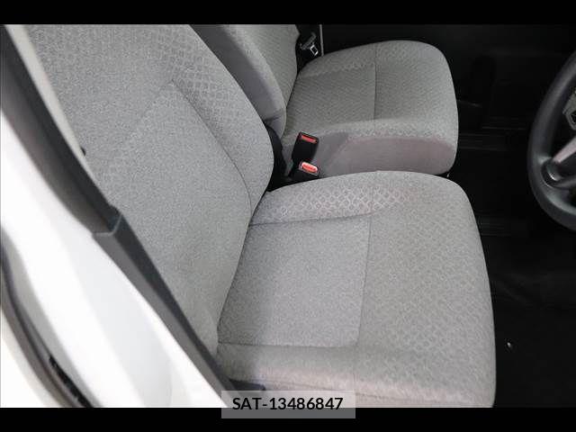 Daihatsu TANTO 2021-04 7061011-10