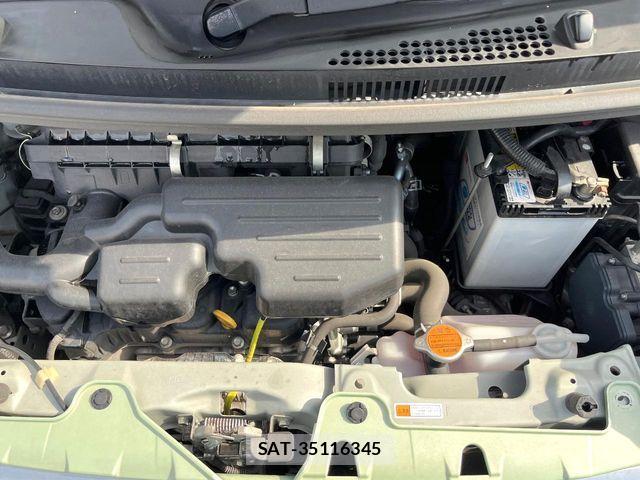 Daihatsu TANTO 2015-12 7061013-17