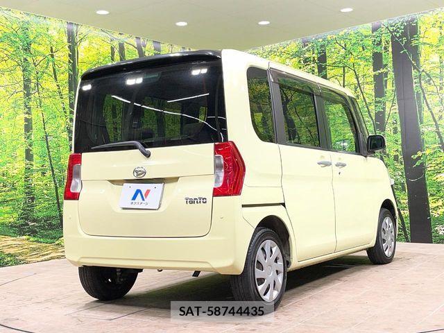Daihatsu TANTO 2017-07 7061010-16