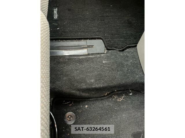 Daihatsu TANTO 2015-07 7061019-25