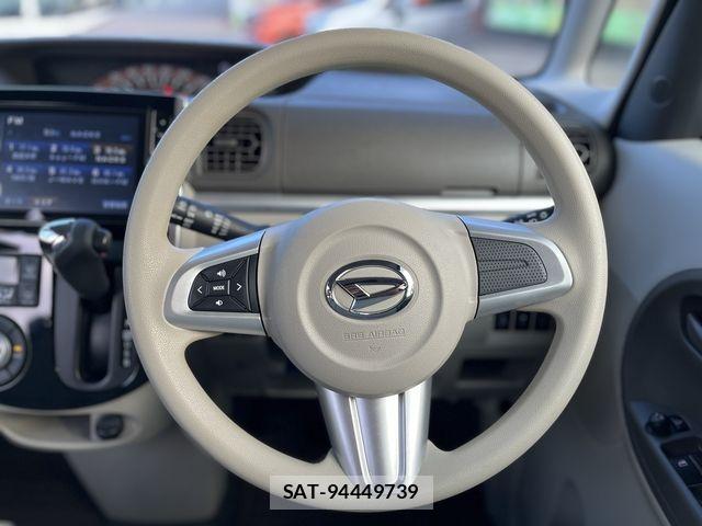 Daihatsu TANTO 2013-12 7061012-13