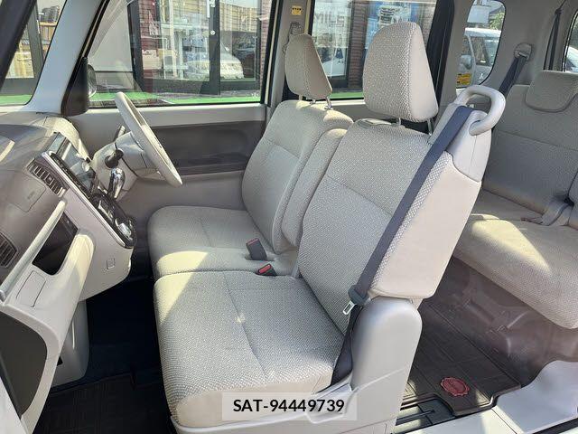 Daihatsu TANTO 2013-12 7061012-18