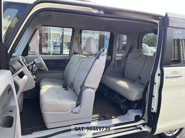 Daihatsu TANTO 2013-12 7061012-22