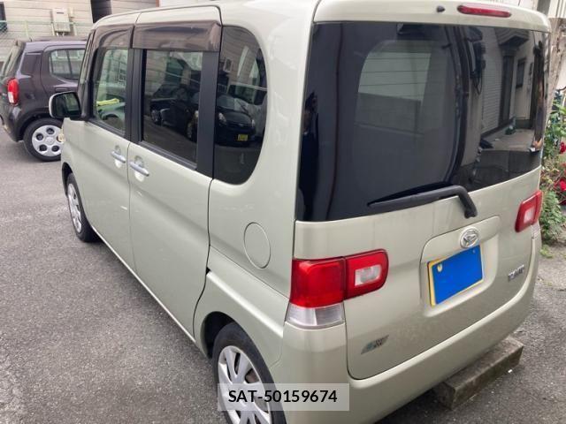 Daihatsu TANTO 2013-01 7225893-11