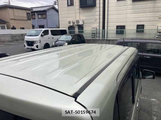 Daihatsu TANTO 2013-01 7225893-12