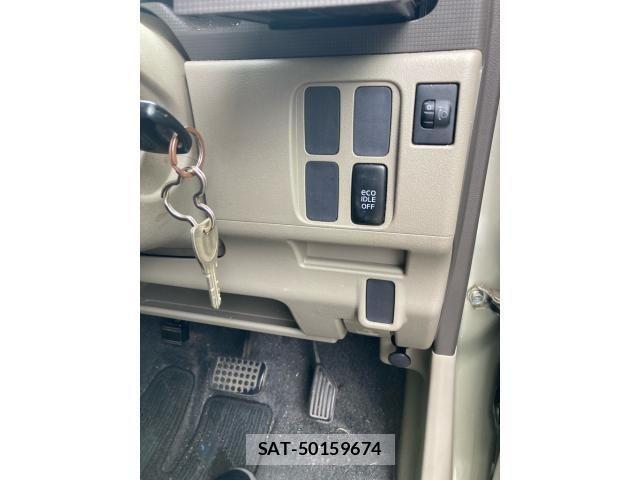 Daihatsu TANTO 2013-01 7225893-19