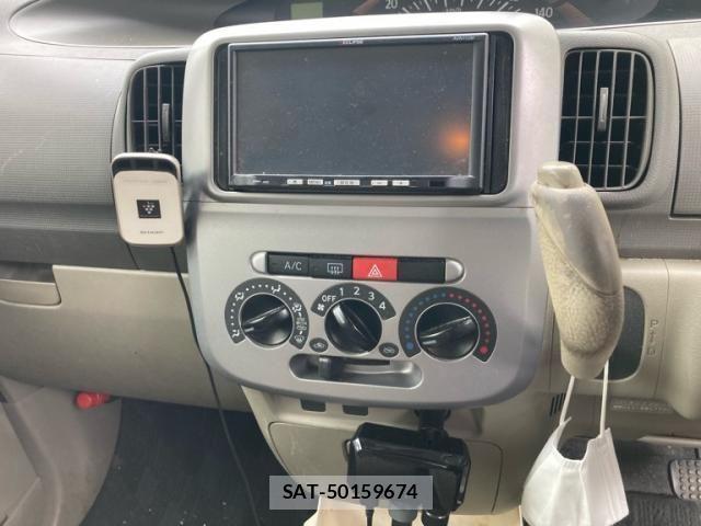 Daihatsu TANTO 2013-01 7225893-20