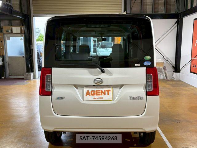 Daihatsu TANTO 2014-01 7225901-1