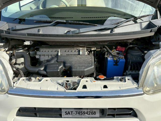 Daihatsu TANTO 2014-01 7225901-3