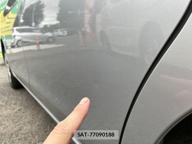 Daihatsu TANTO 2016-07 7225910-11