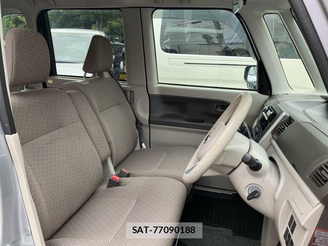 Daihatsu TANTO 2016-07 7225910-4
