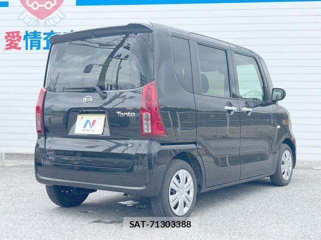 Daihatsu TANTO 2022-12 7225941-17