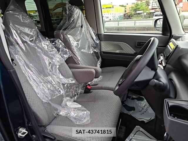 Daihatsu TANTO 2020-11 7225932-27