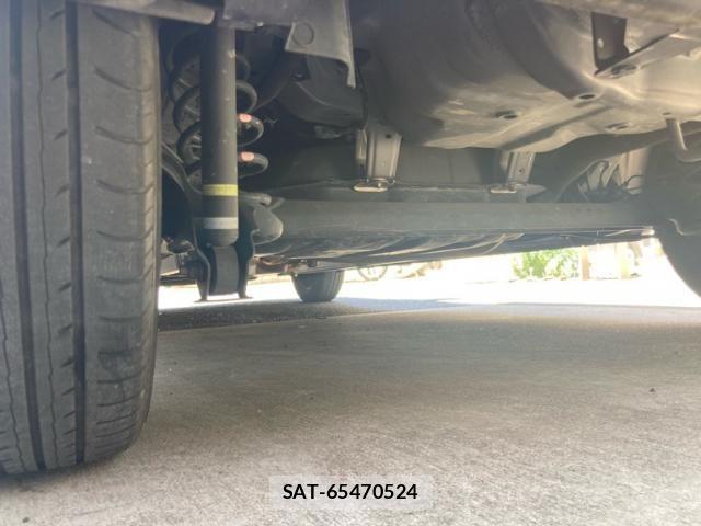 Daihatsu TANTO 2018-06 7225923-28