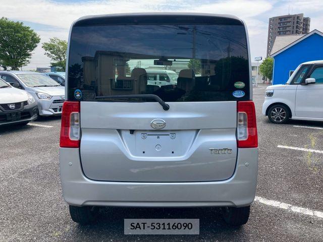 Daihatsu TANTO 2016-07 7225913-8