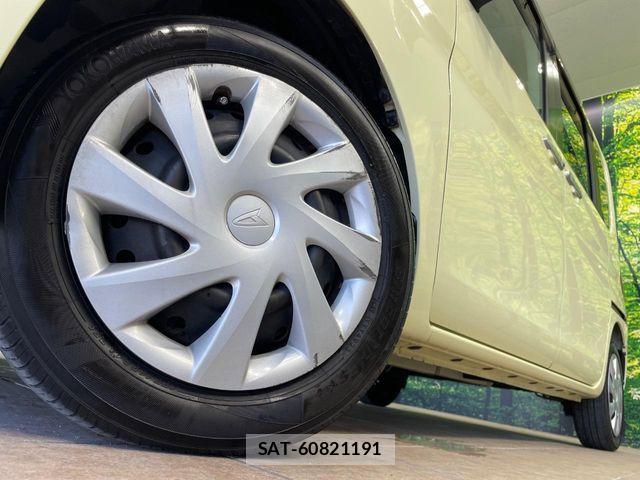 Daihatsu TANTO 2017-05 7225912-13