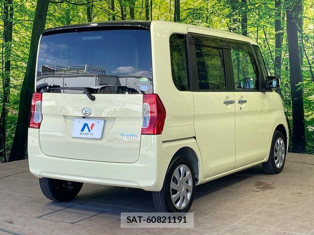 Daihatsu TANTO 2017-05 7225912-17