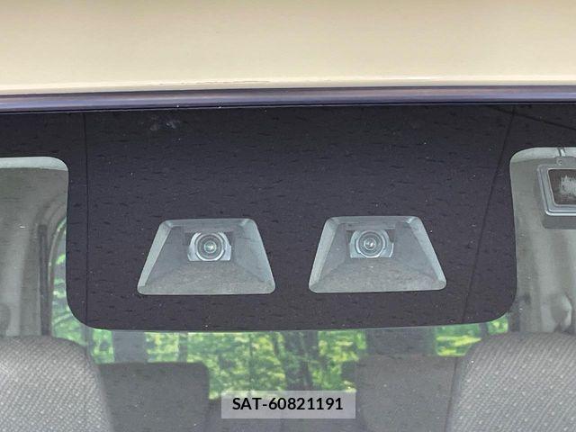 Daihatsu TANTO 2017-05 7225912-6