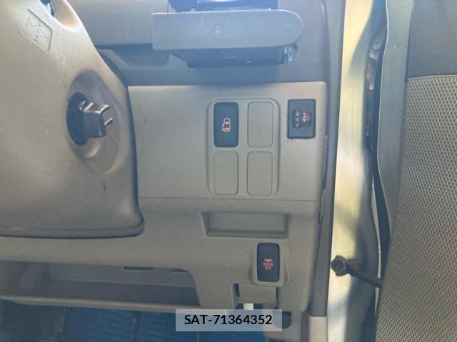 Daihatsu TANTO 2008-09 7225871-19