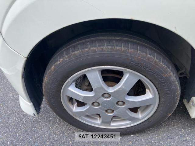 Daihatsu TANTO 2005-05 7225863-9