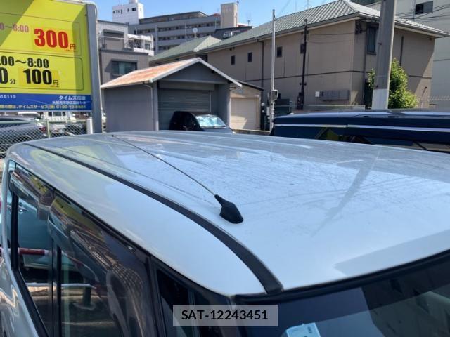 Daihatsu TANTO 2005-05 7225863-5