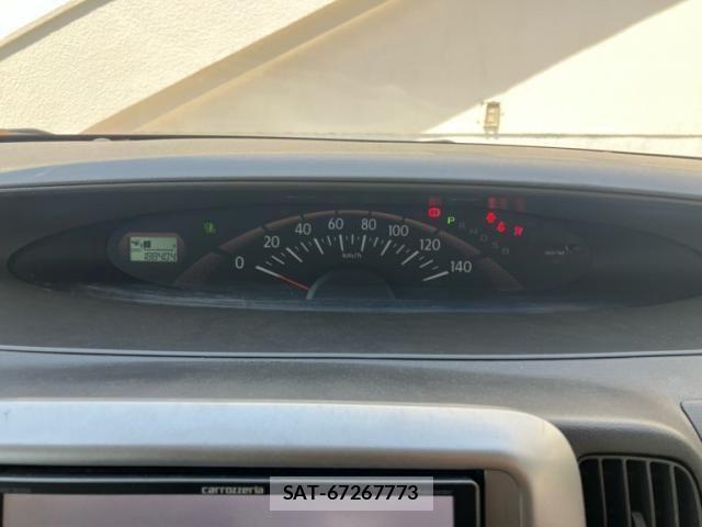 Daihatsu TANTO 2011-07 7225879-17