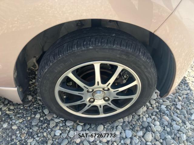 Daihatsu TANTO 2011-07 7225879-2
