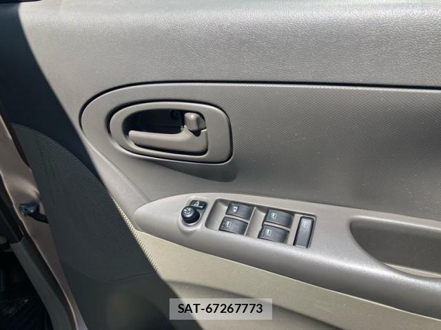 Daihatsu TANTO 2011-07 7225879-8