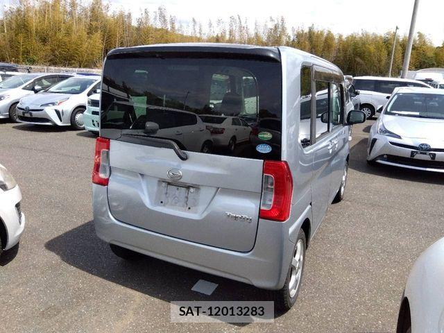 Daihatsu TANTO 2016-04 7225906-2