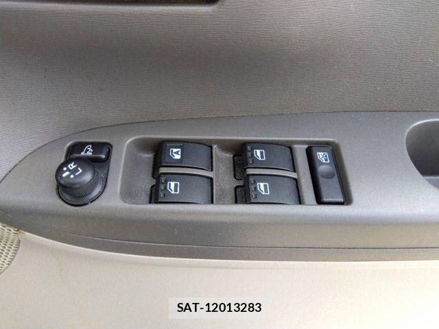 Daihatsu TANTO 2016-04 7225906-8