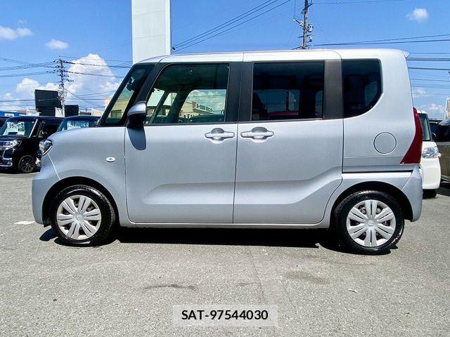 Daihatsu TANTO 2021-05 7225936-4