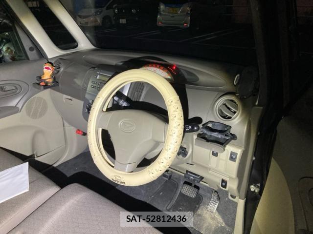 Daihatsu TANTO 2009-10 7225877-12