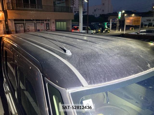 Daihatsu TANTO 2009-10 7225877-4