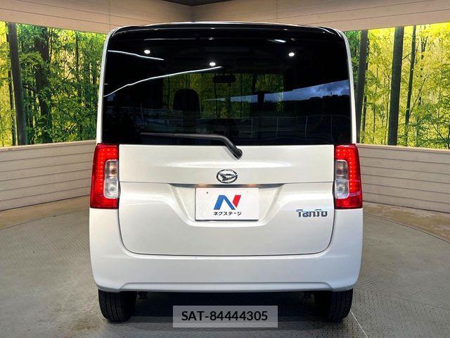 Daihatsu TANTO 2015-12 7225908-14