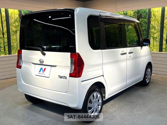 Daihatsu TANTO 2015-12 7225908-16