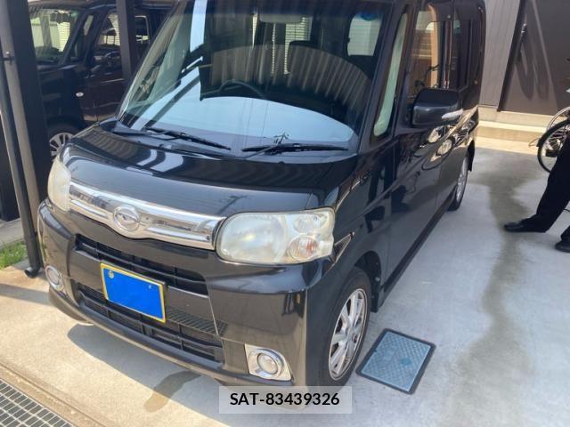Daihatsu TANTO 2013-08 7225895-0