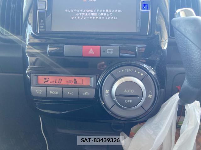 Daihatsu TANTO 2013-08 7225895-15