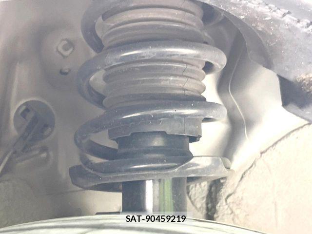 Daihatsu TANTO 2017-09 7225916-19