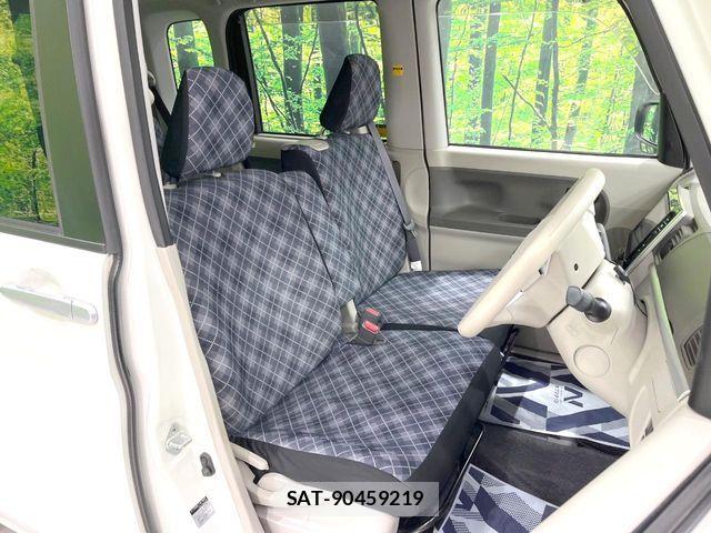 Daihatsu TANTO 2017-09 7225916-8