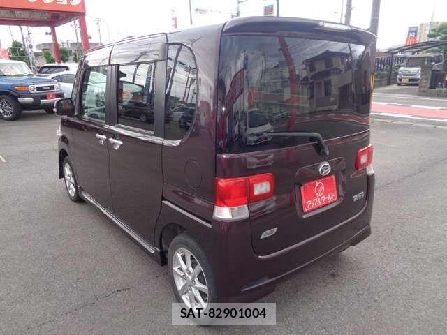 Daihatsu TANTO 2013-09 7225896-10