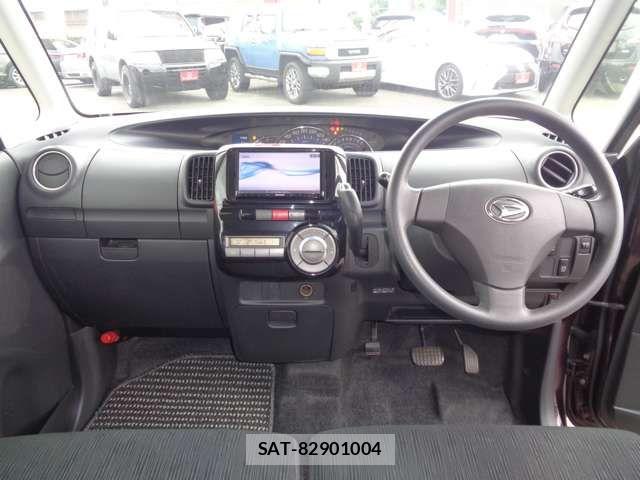 Daihatsu TANTO 2013-09 7225896-1