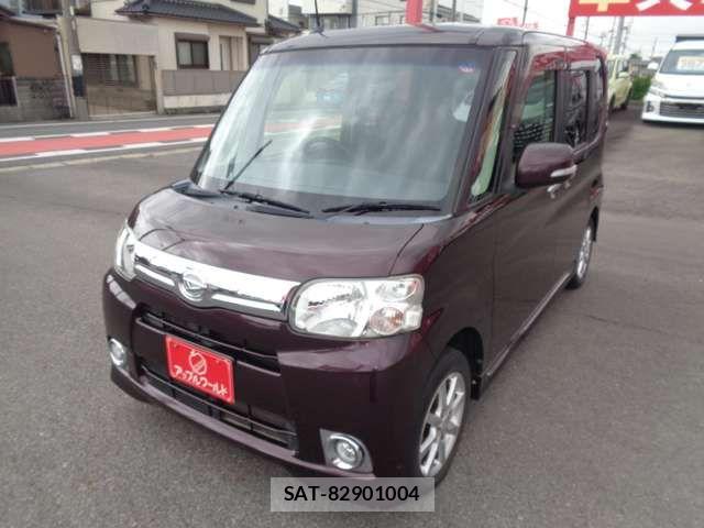 Daihatsu TANTO 2013-09 7225896-5