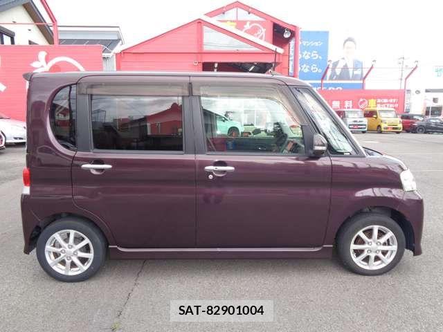 Daihatsu TANTO 2013-09 7225896-6