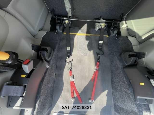 Daihatsu TANTO 2015-03 7225903-3