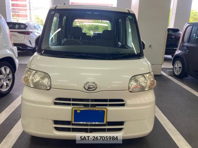 Daihatsu TANTO 2011-08 7225888-0
